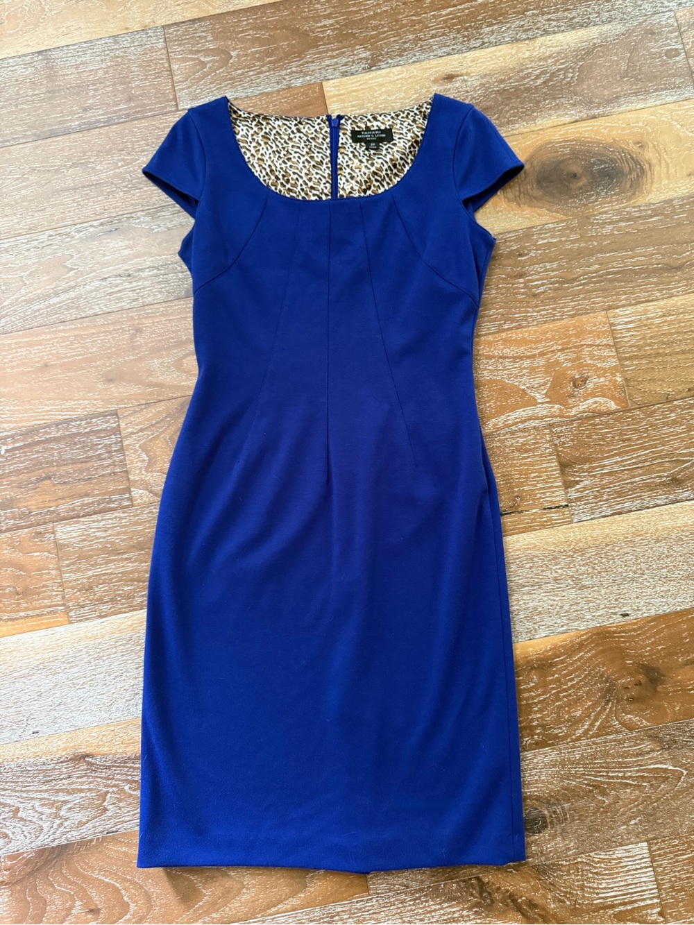 Tahari Arthur S Levine Scoop Neck Royal Blue Cap Sleeve Sheath Dress / Size 2P